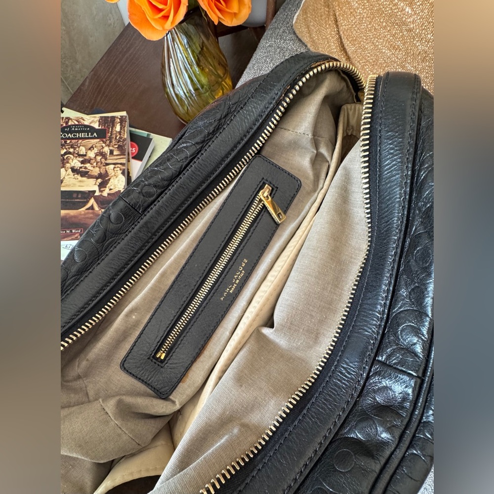 Marc Jacobs Rare Vintage Black Leather Satchel with Gold Chain Handles - Picture 11 of 16